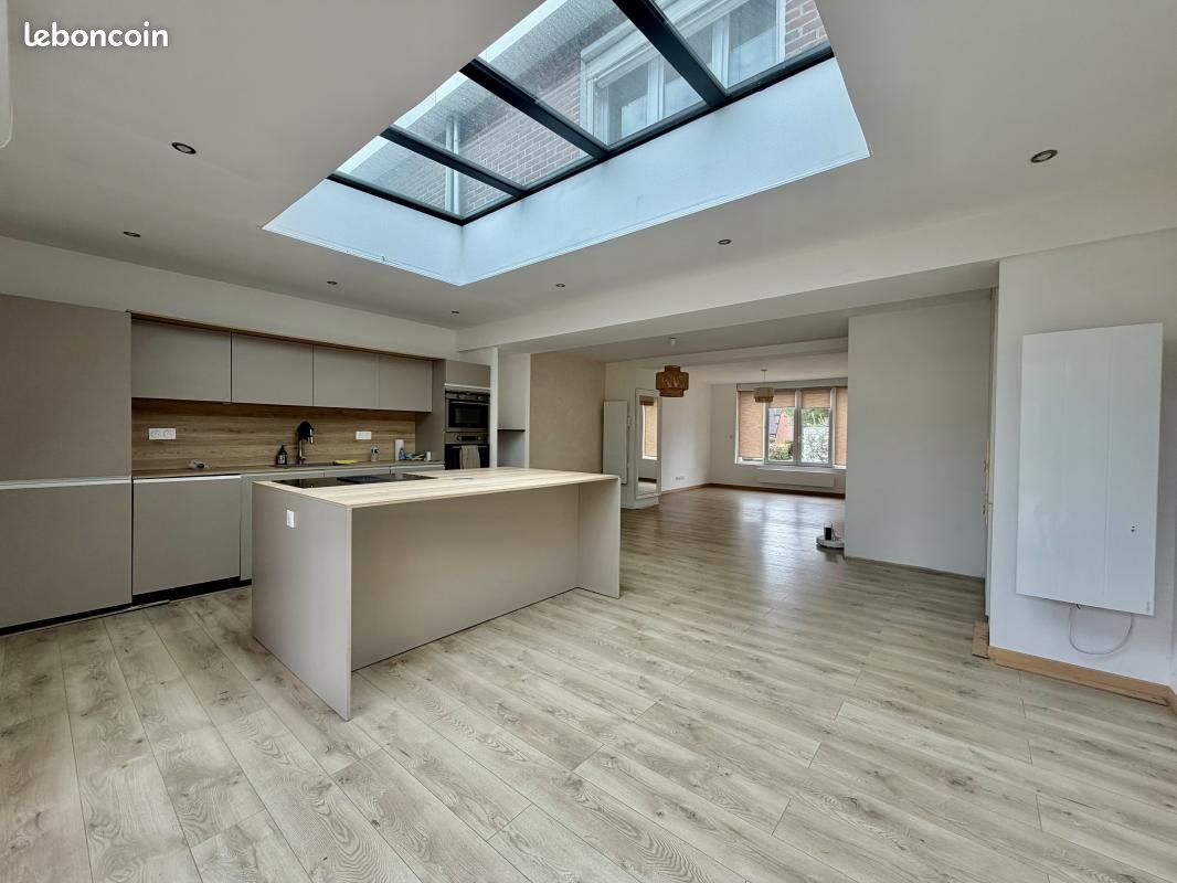 Maison 4 pièces 110 m² · à Willems · 110 m² · 323 000 €