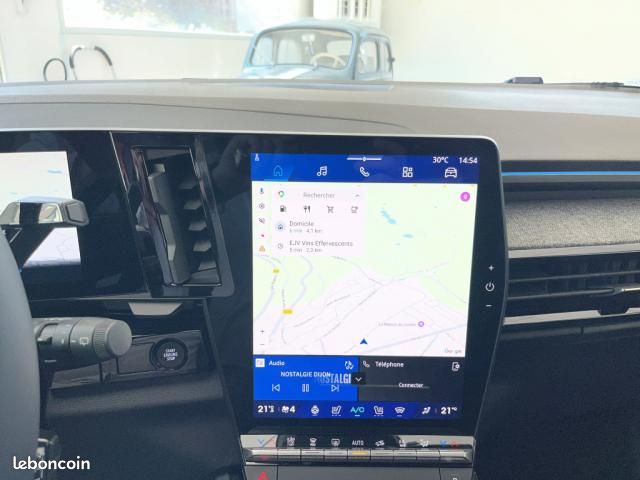 Renault Austral full hybrid E-Tech 200 ch Techno (image 18)