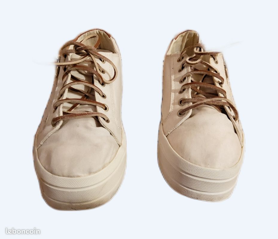 Basket STRADIVARIUS (image 1)