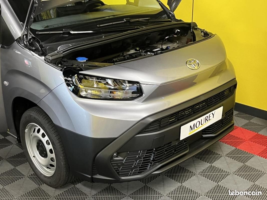 Toyota PROACE 1.5L 130 D-4D BVA STARTCONFORT ( PARTNER / BERLINGO ) 2026 MEDIUM + KIT BOIS 19983 HT (image 5)