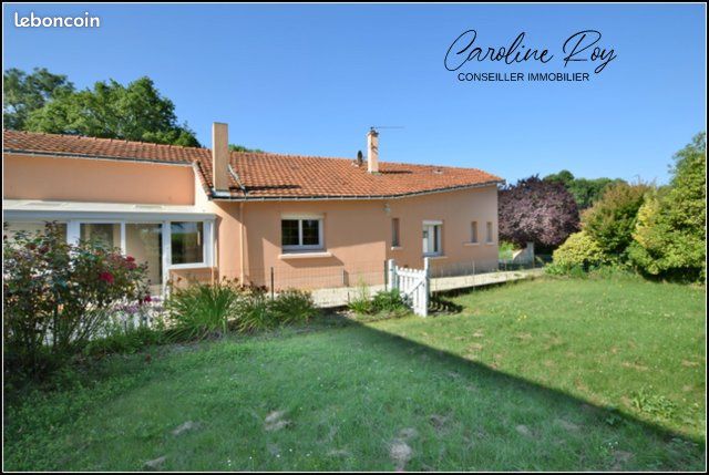 Maison 6 pièces 159 m² · à Mouzillon · 159 m² · 241 500 €
