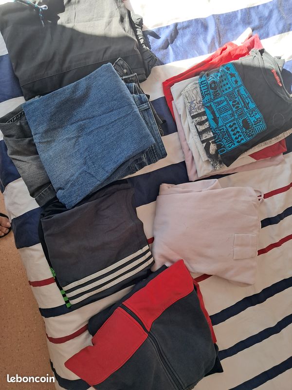 Lot de vêtements de 16 ans (image 1)
