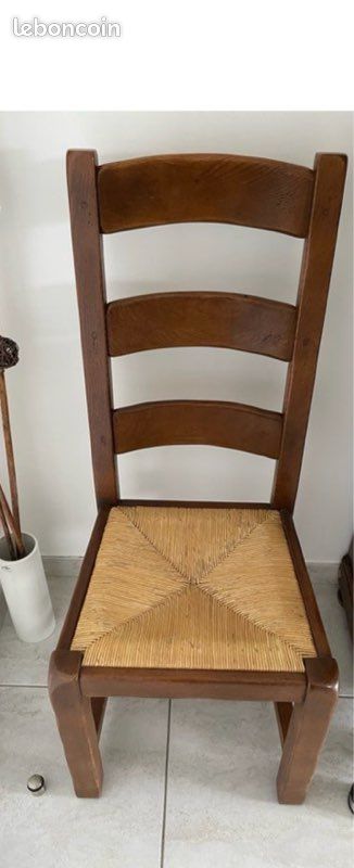 Chaise bois massif (image 1)