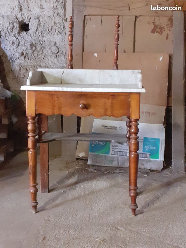 Coiffeuse ancienne (image 1)