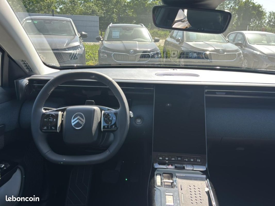 CITROëN C5 AIRCROSS 1.2 hybride 145 plus boite automatique (image 11)