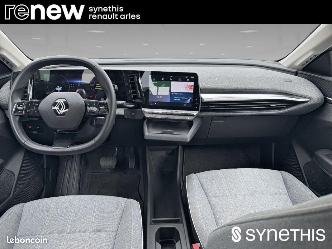 Renault Mégane E-TECH EV40 130ch standard charge Equilibre (image 7)