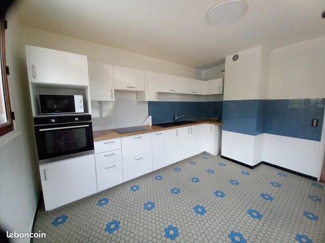 Maison 90 m² · à Grenier-Montgon · 90 m² · 550 €