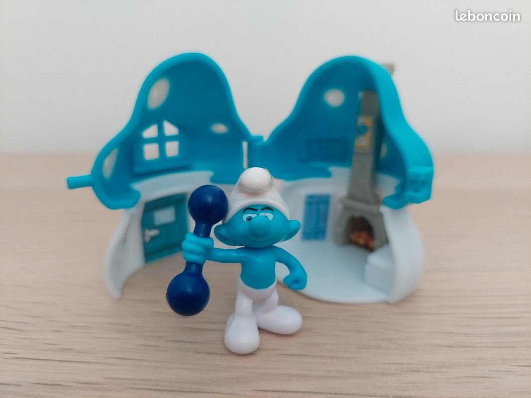 BD figurine schtroumpf costaud maison Kinder (image 1)