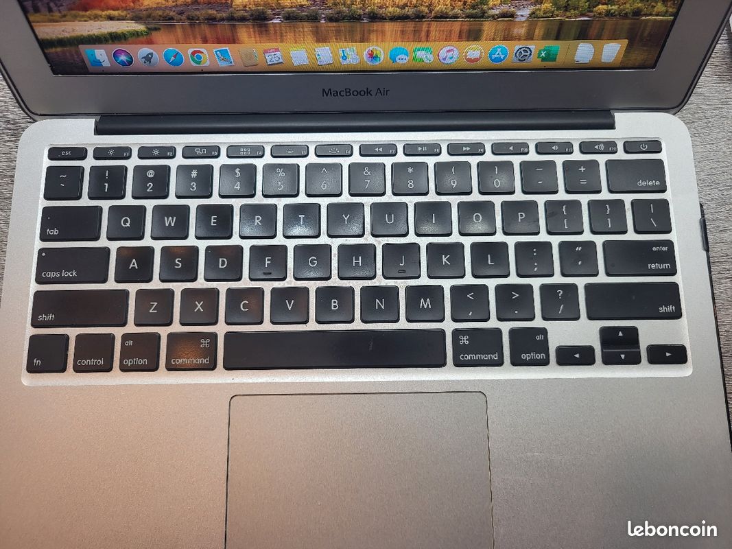 Macbook Air 2011 plus haut-parleur Bose (image 4)