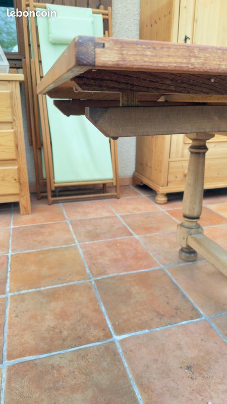 Table de salle à manger en chêne massif – avec allonges amovibles (image 10)