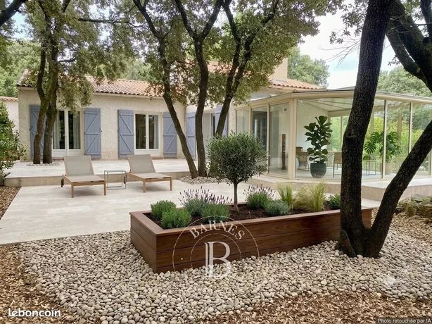 Propriété 4 pièces 157 m² — 1