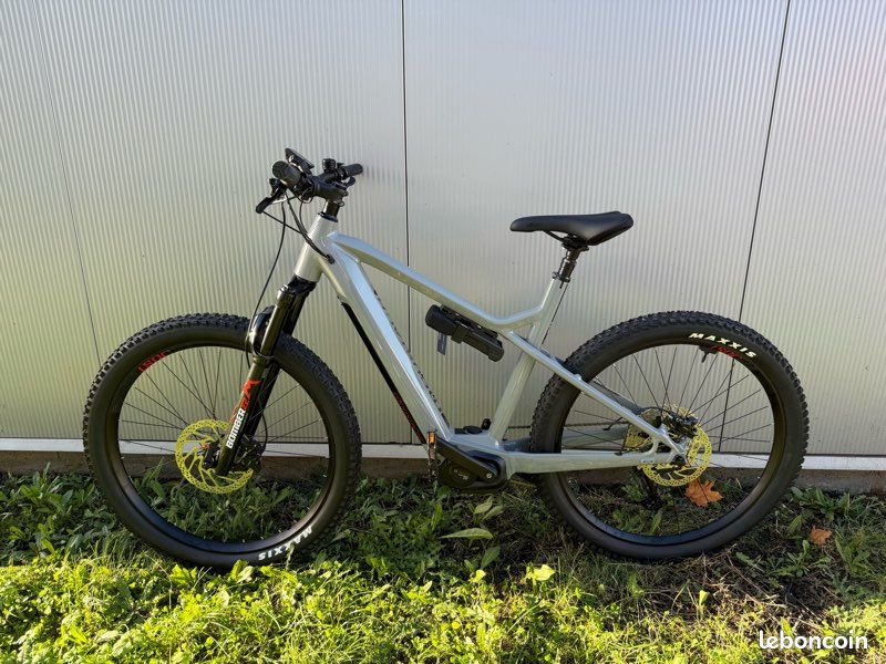 Vélo MOUSTACHE - Samedi 27 OFF 4- 2024 - NEUF (image 10)