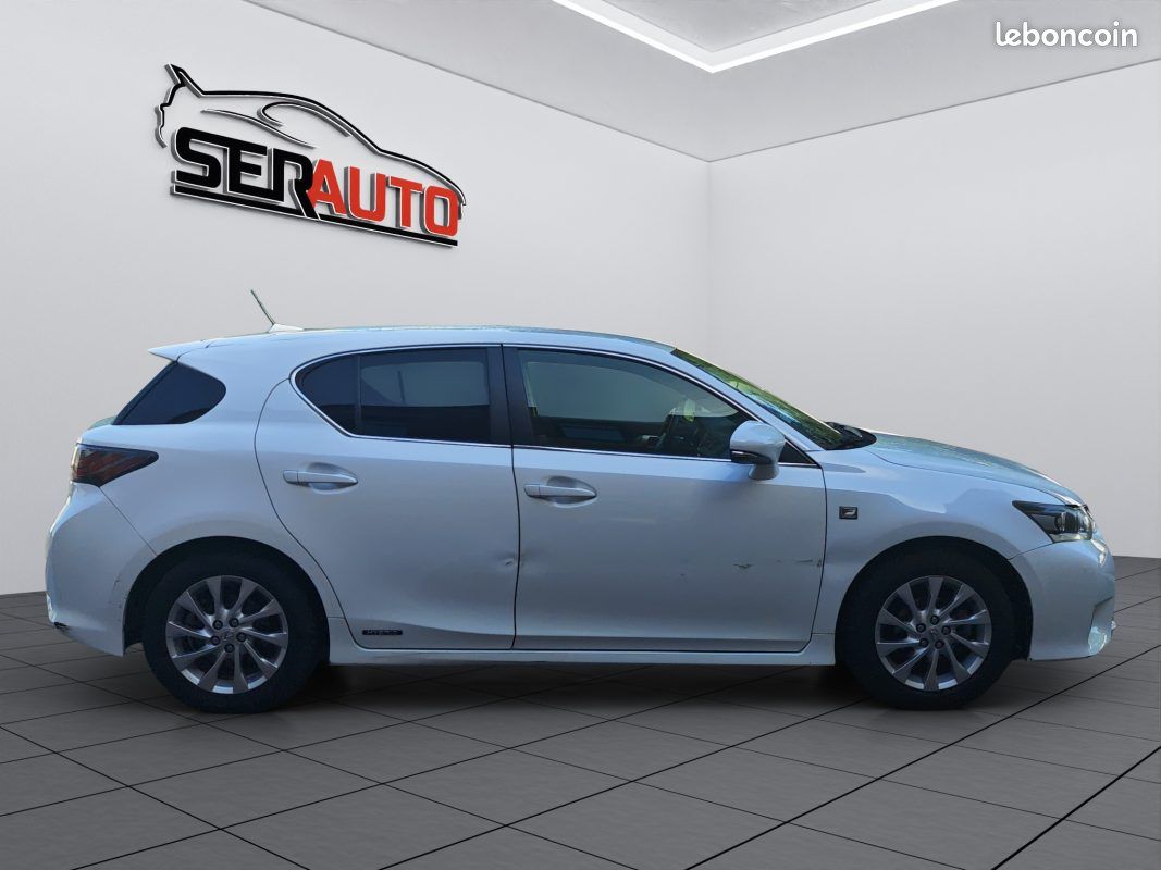 Lexus ct200h f sport auto (image 7)
