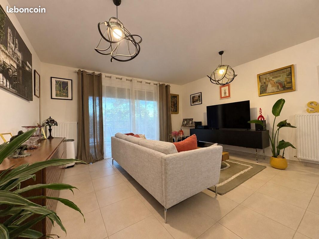 Appartement 3 pièces 68 m² · à Dijon · 68 m² · 940 €/mois