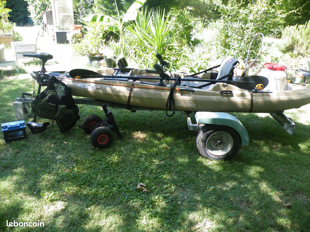 Kayak de peche (image 1)