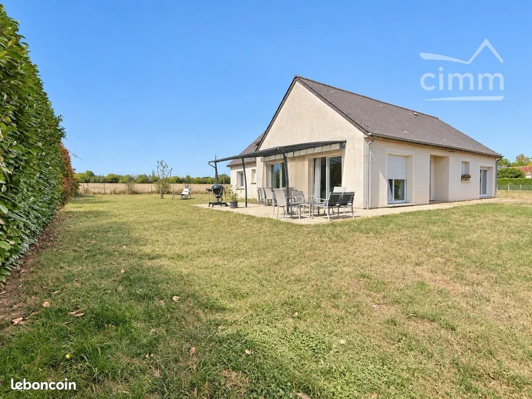 Maison 7 pièces 148 m² · à La Croix-en-Touraine · 148 m² · 335 000 €