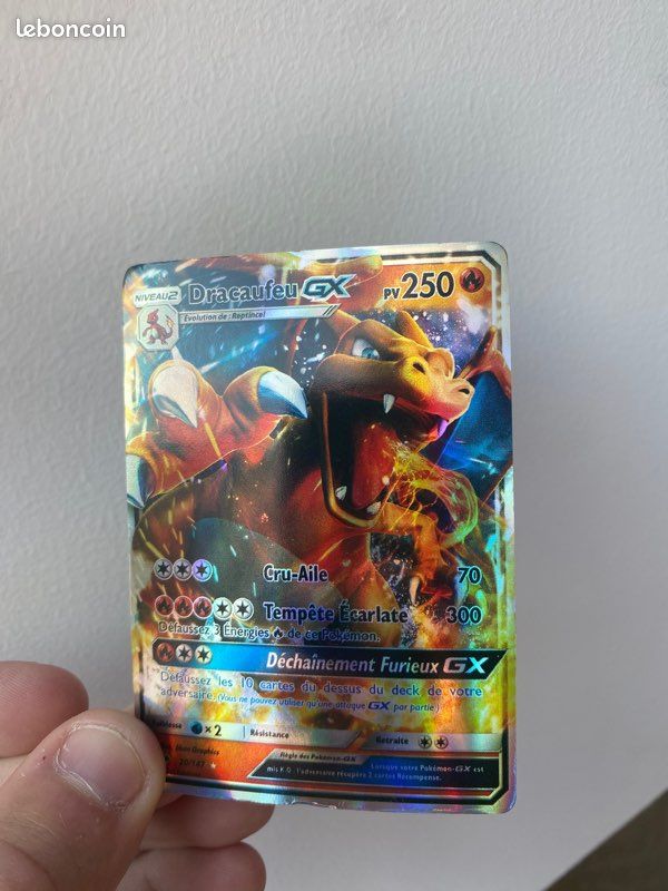 Pokémon Dracaufeu (image 1)