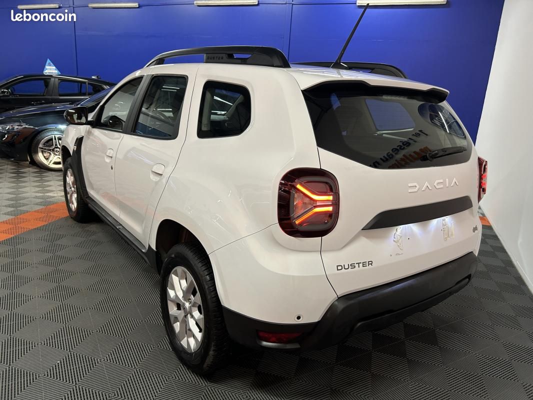 Dacia Duster BluedCi 115 4x4 EXPRESSION *SIEGES CHAUFFANTS + RADAR RECUL (image 7)