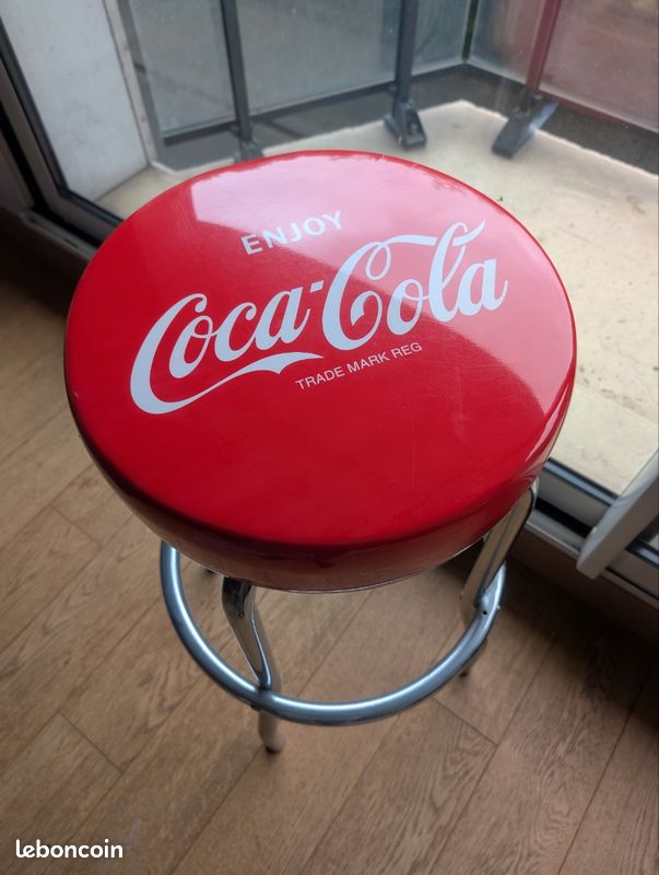 Tabouret Coca-Cola (image 1)