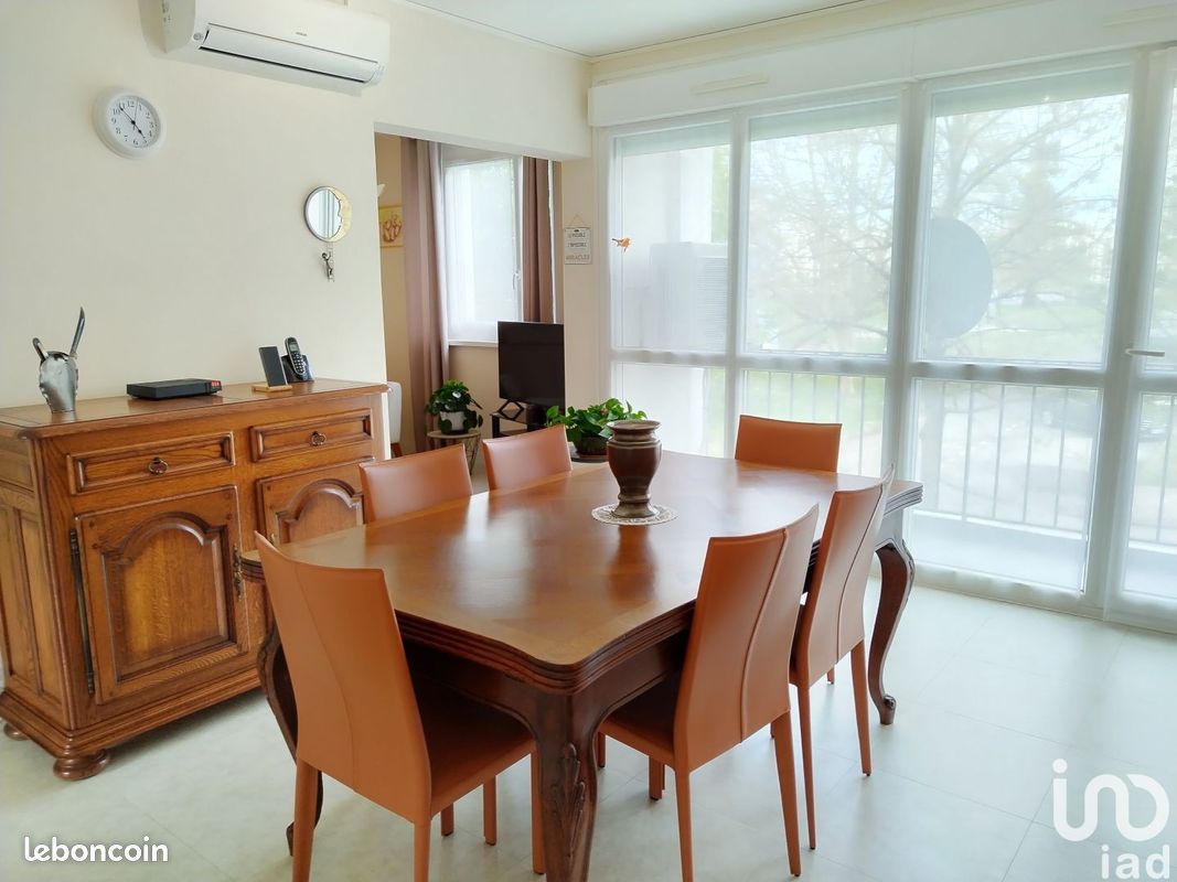 Appartement 3 pièces 67 m² - Mourenx 64150 (image principale 3)