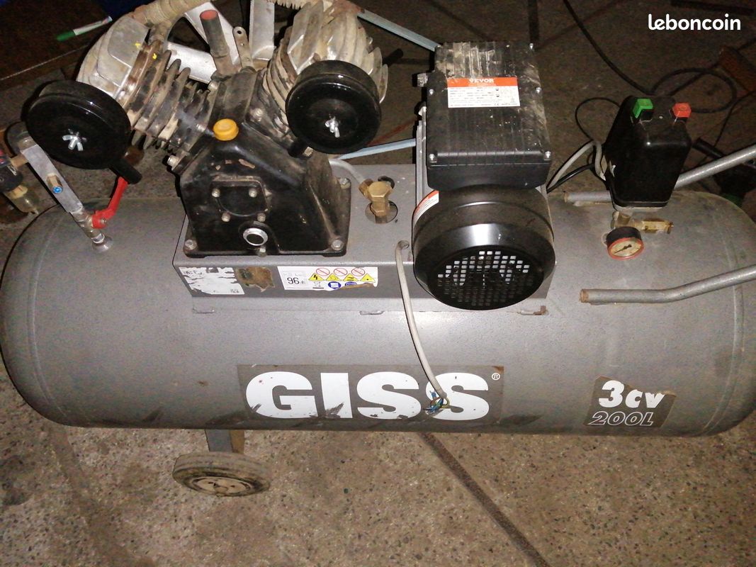 Compresseur GISS 3cv 200litres (image 1)