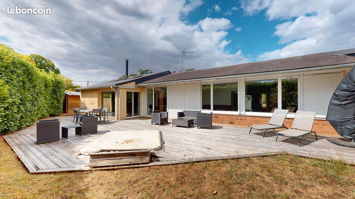 Maison 5 pièces 119 m² · à Évreux · 119 m² · 1 000 €/mois
