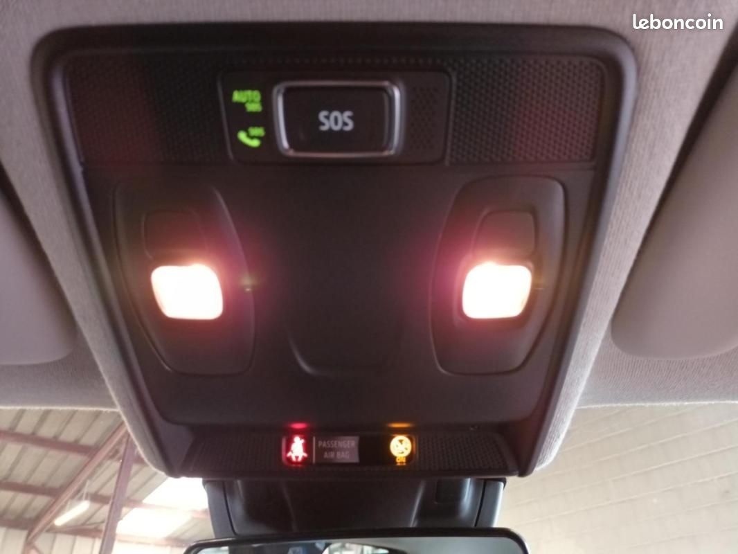 Renault Captur E-Tech 145 - 21 Business (image 20)