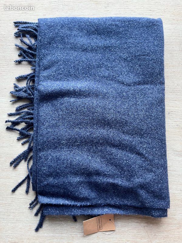 Écharpe bleue jean neuve (image 2)