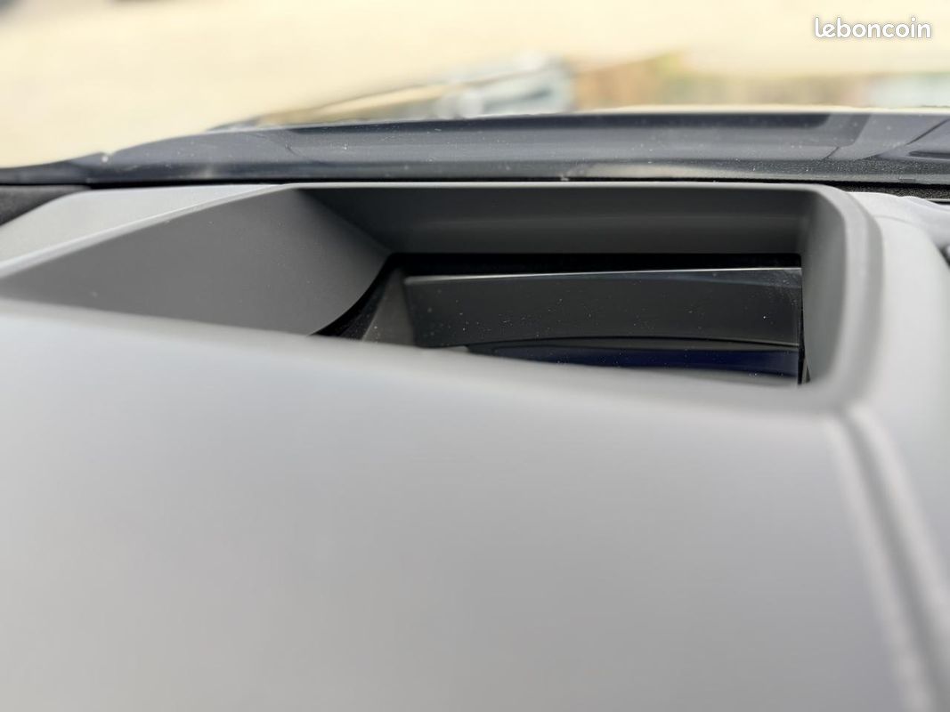 BMW SERIE 8 840d xDrive M Sport (image 13)