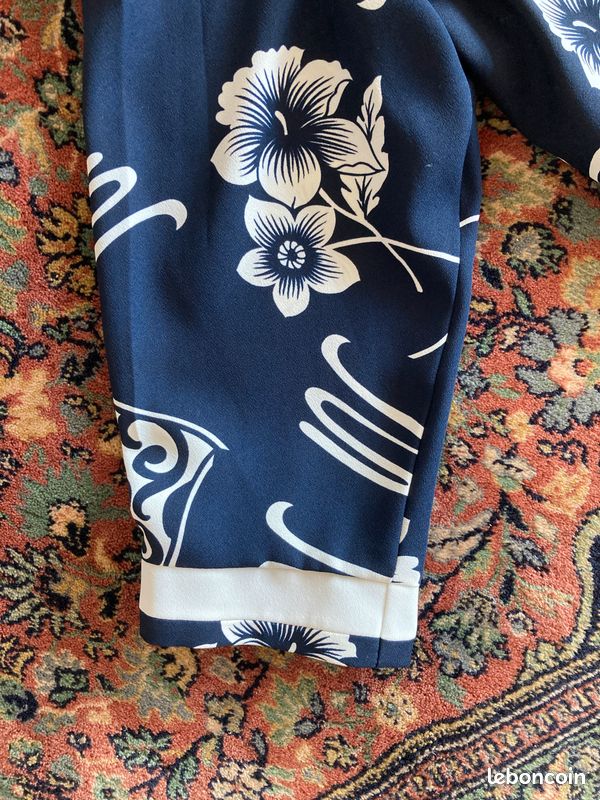 Veste chic bleu marine et blanche élégant graphisme japonisant taille 42 neuve jamais portée (image 7)