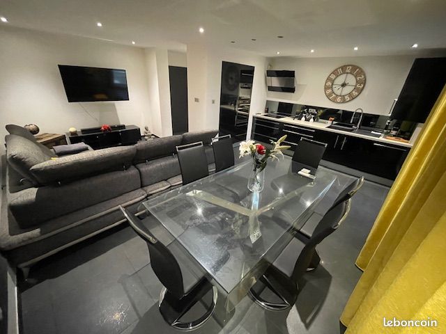 Appartement 2 pièces 50 m² · à Saint-Nazaire-les-Eymes · 50 m² · 203 000 €