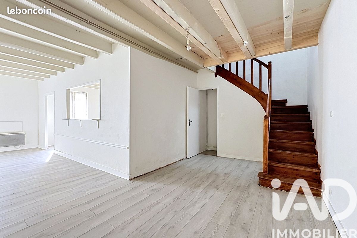 Maison 3 pièces 85 m² · à La Ronde · 85 m² · 145 500 €