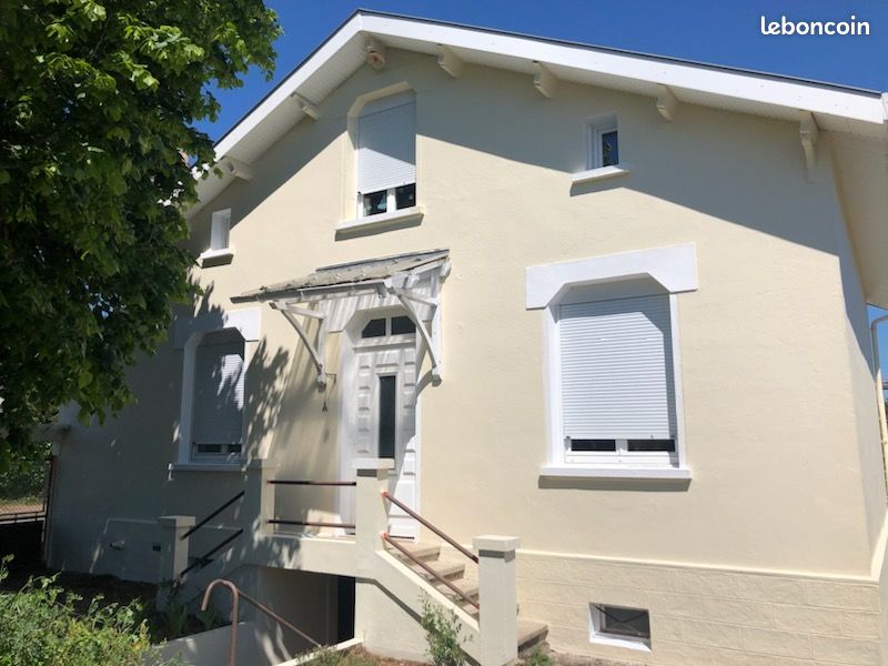 Maison 6 pièces 104 m² · à La Couronne · 104 m² · 900 €