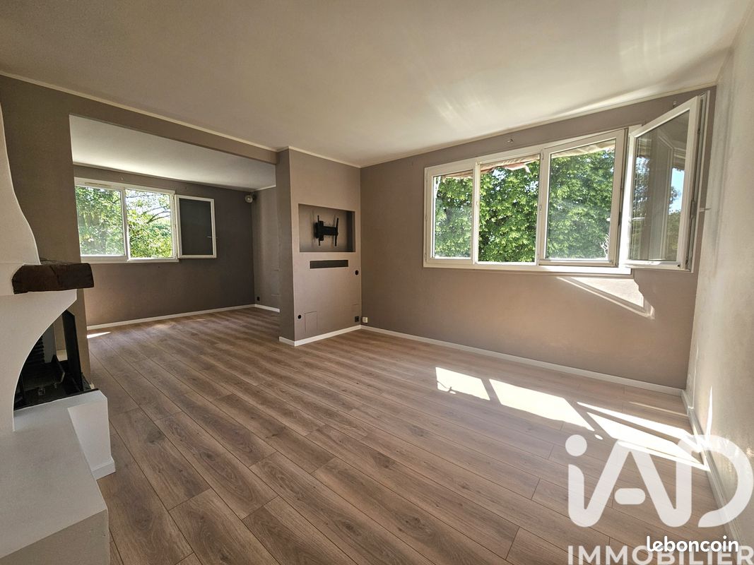 Appartement 4 pièces 63 m² · à Le Port-Marly · 63 m² · 240 000 €