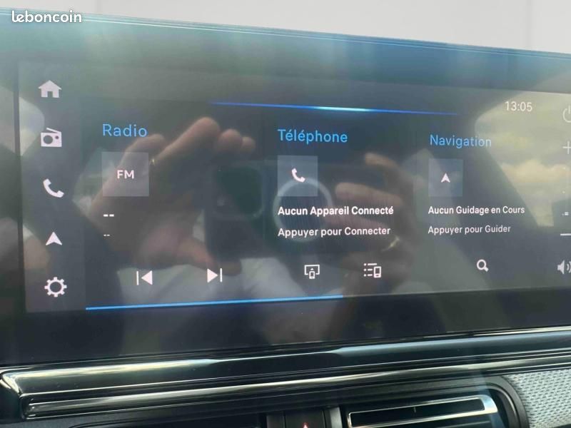 Citroen C3 1.2 Turbo 100ch MAX / NAVIGATION + CAR PLAY + CAMERA (image 18)