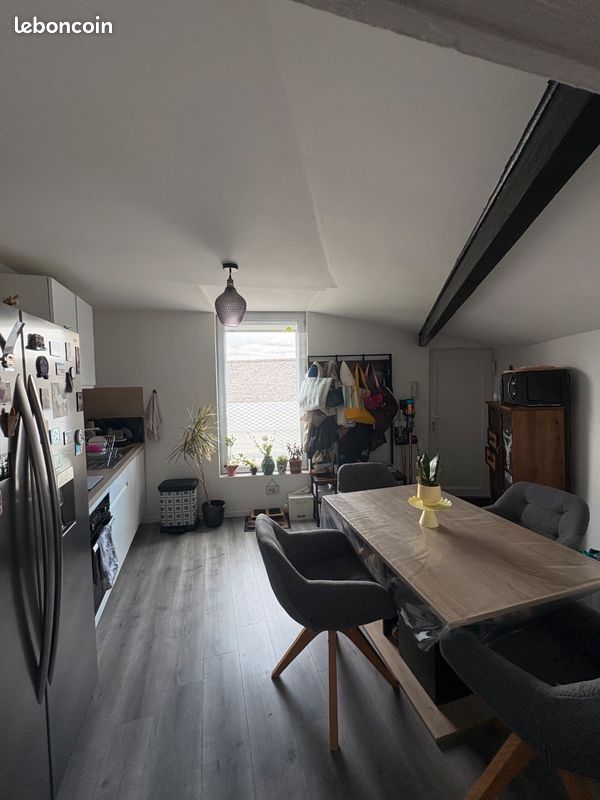 Appartement 3 pièces 42 m² · à Fougères · 42 m² · 370 €