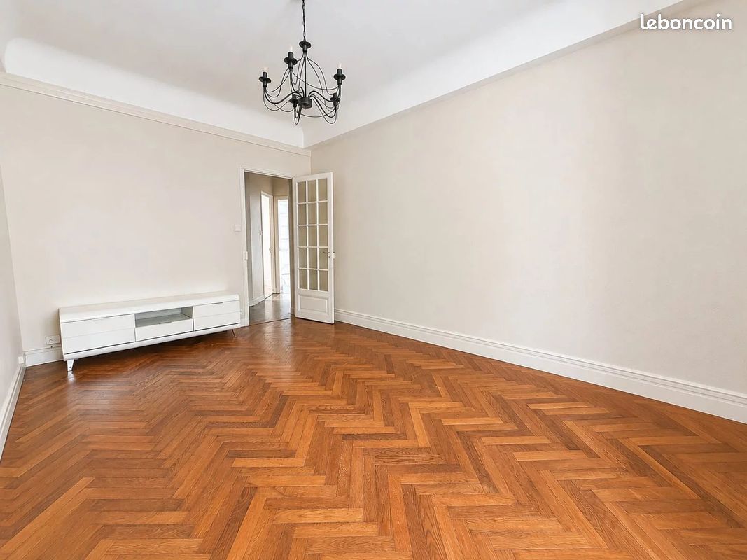 Appartement 3 pièces 57 m² · à Nice · 57 m² · 259 000 €