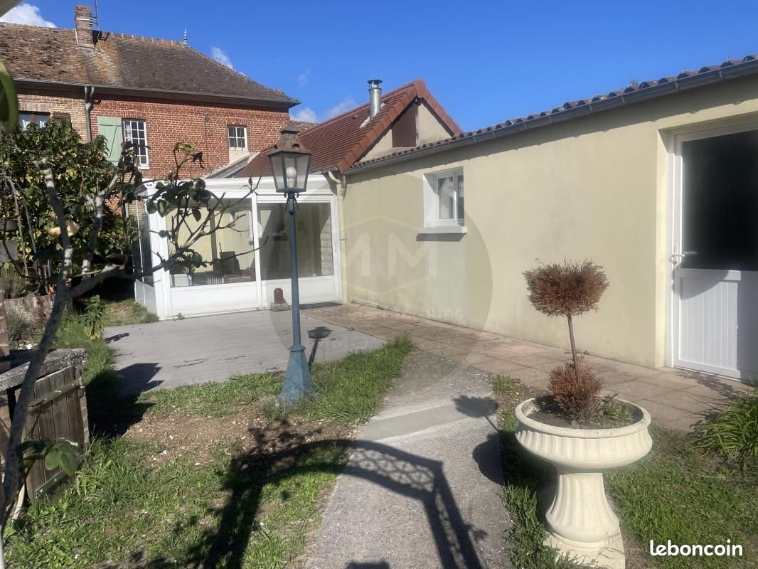 Maison 5 pièces 87 m² · au Vaudreuil · 87 m² · 210 000 €