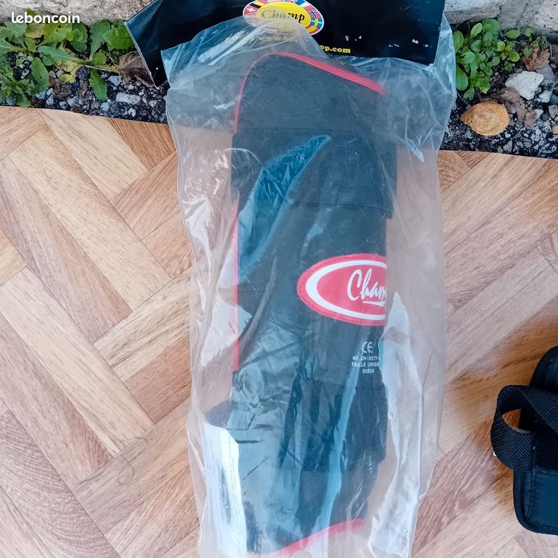 Protege tibia (image 1)