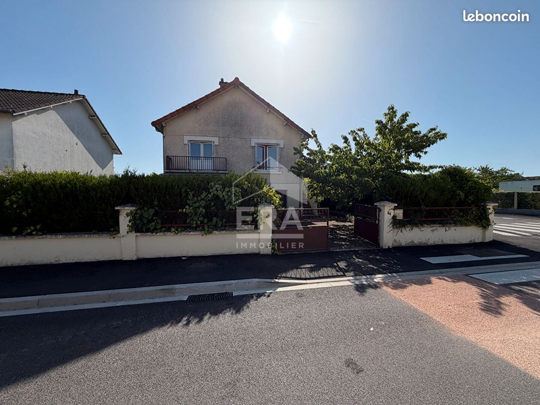 Maison 6 pièces 102 m² · à Saint-Doulchard · 102 m² · 128 000 €