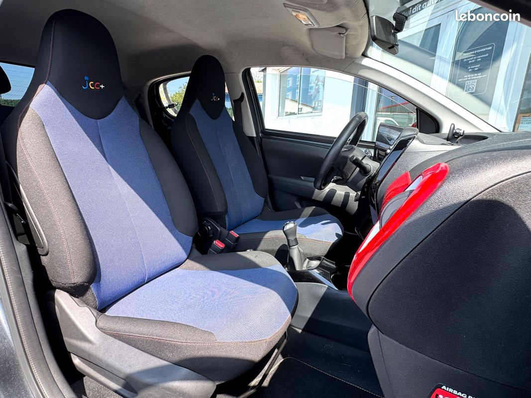 CITROEN C1 1.0 VTI 72ch Série Spéciale JCC+ / Moteur Chaîne de distribution (image 23)