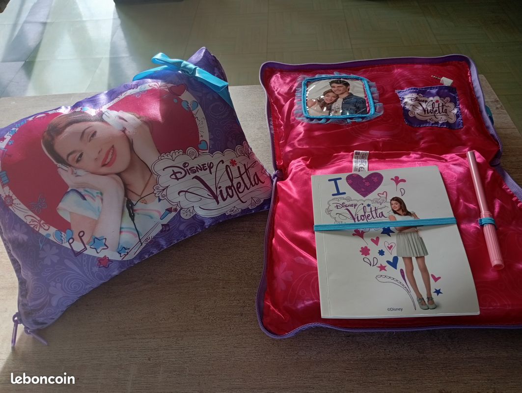 Violetta Disney coussin musical (image 1)