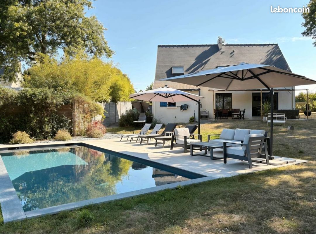 Maison 7 pièces 120 m² · à Férel · 120 m² · 600 000 €