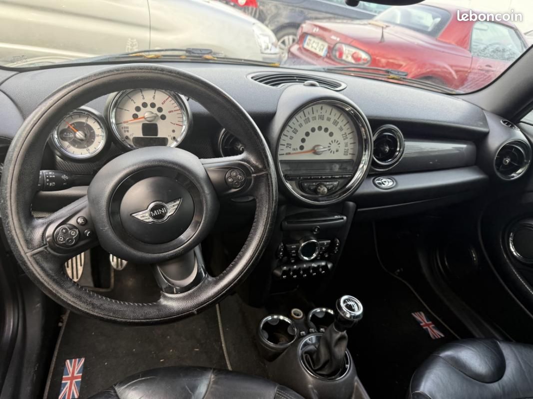 Mini Cabriolet SD 143 Pack John Cooper Works (image 7)