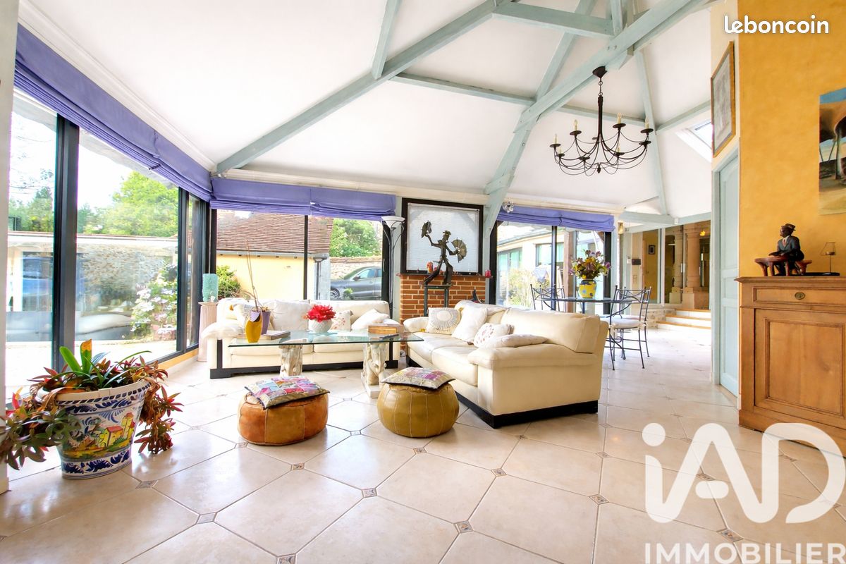 Maison 9 pièces 170 m² · à Écrosnes · 170 m² · 419 000 €