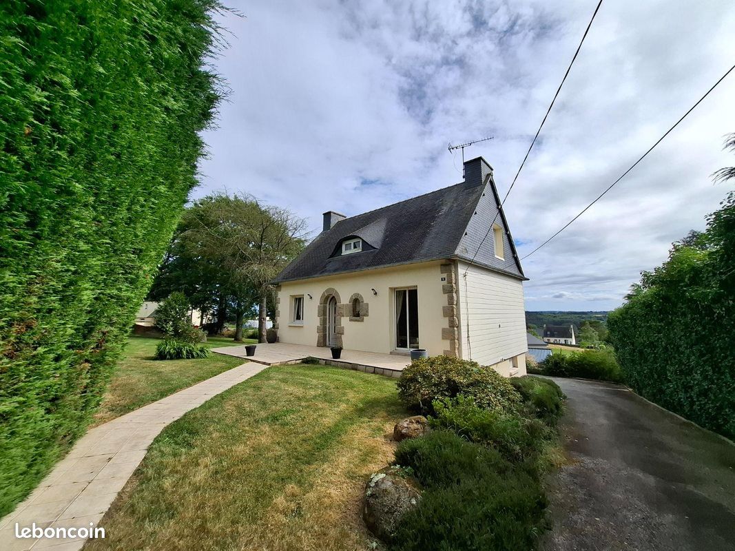 Maison 4 pièces 94 m² · à Plouguernével · 94 m² · 157 500 €