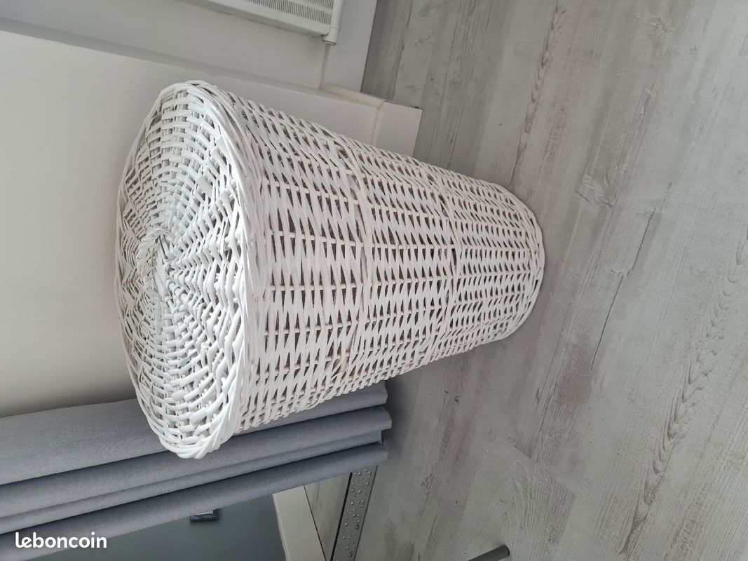 Panier à linge osier blanc (image 2)