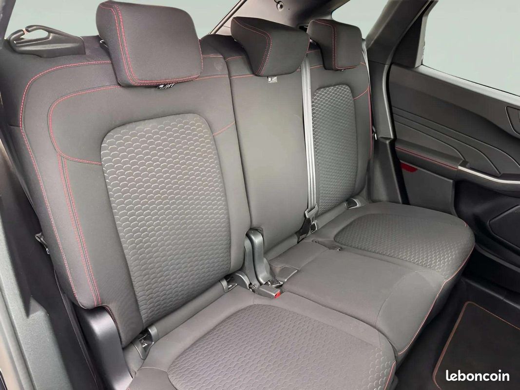 FORD Kuga Hybrid FlexFuel E85 ST-Line X * Caméra * Navigation * CarPlay * Pack Hiver * Garantie * TVA (image 19)