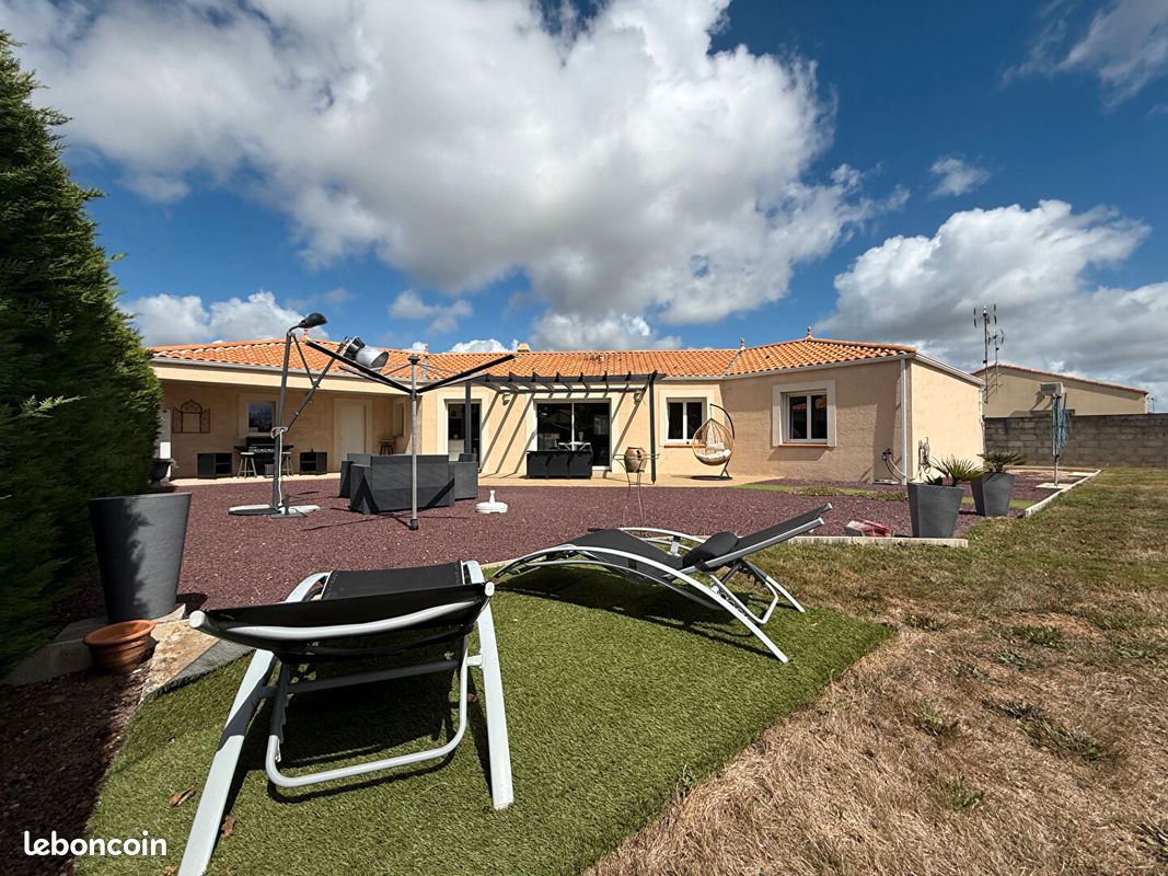 Maison 6 pièces 130 m² · à Frossay · 130 m² · 375 000 €