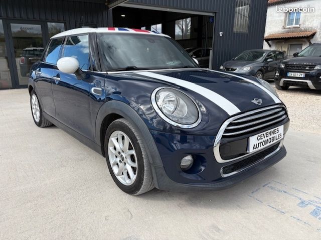 Mini MINI 5 PORTES COOPER D 116CH PACK RED HOT CHILI BOITE AUTOMATIQUE (image 7)